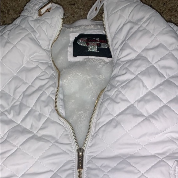 vest - Picture 1 of 1